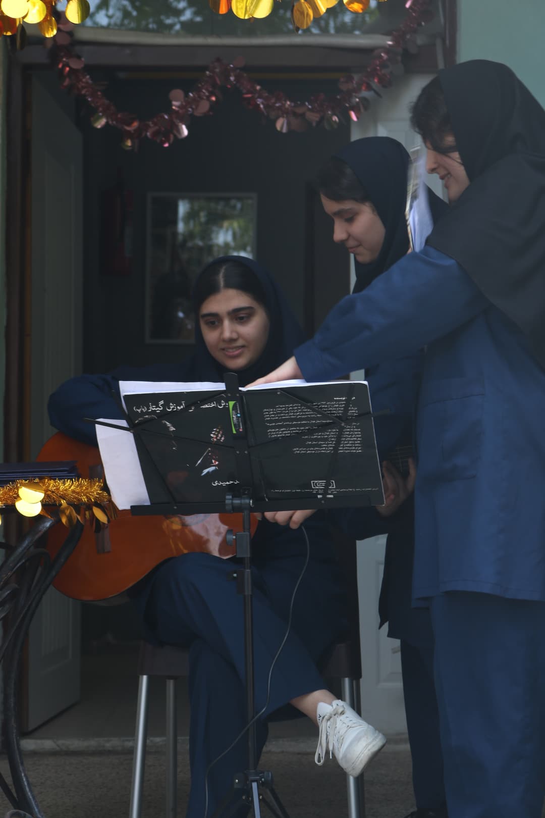 تصویر مقاله