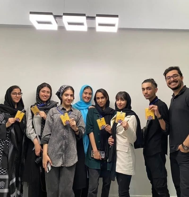 اهدای جایزه کشوری عکاسی به مائده پورنیک